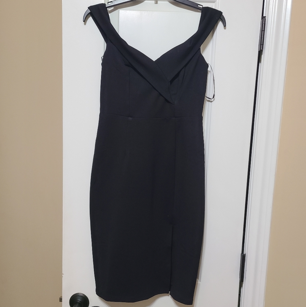 Lulus Classic Black V-Neck Sheath Dress